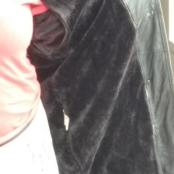 A Jacket - Picture 4 of 7